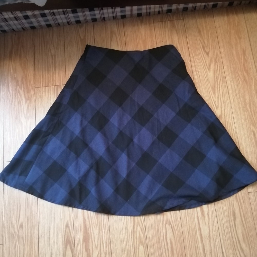 Checkered blue full skirt